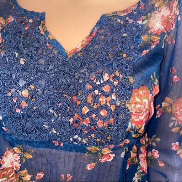 💋Bundle 4 items for $20. Add items💋 to a bundle. Items with 💋are eligible - Picture 12 of 16